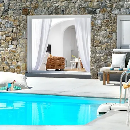 Aqua 4, 2 Private Pools And Jacuzzi, Mykonos Villa