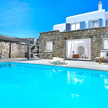 Aqua 4, 2 Private Pools And Jacuzzi, Mykonos Villa Mykonos Town